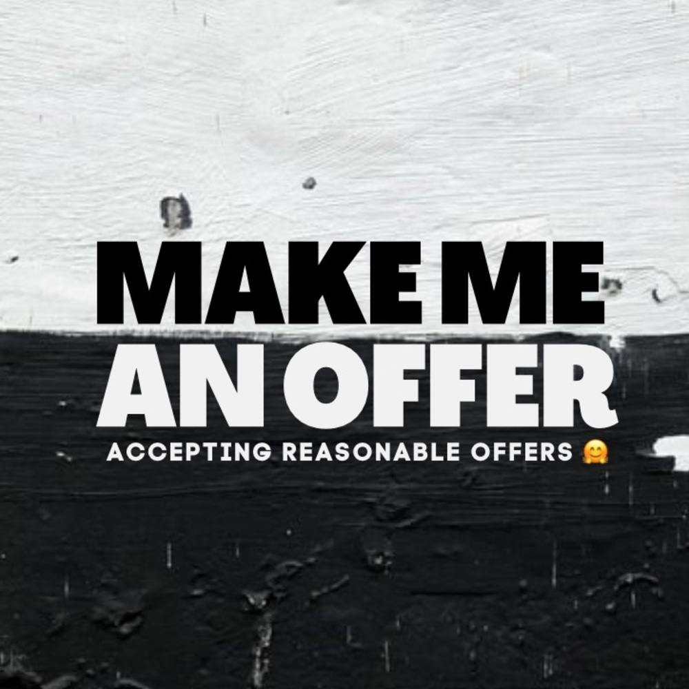 LOVE THE ITEM BUT NOT THE PRICE ? MAKE AN OFFER 🤗